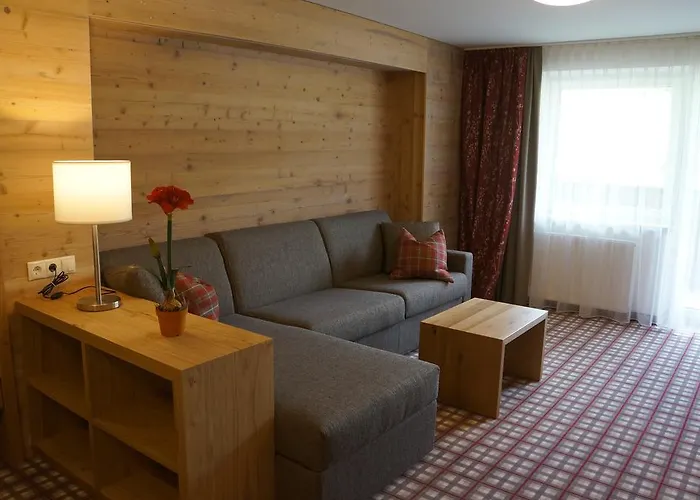 Bergblick 3* ناودرس