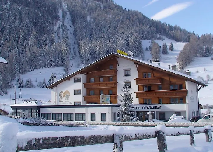 فندق Bergblick 3*